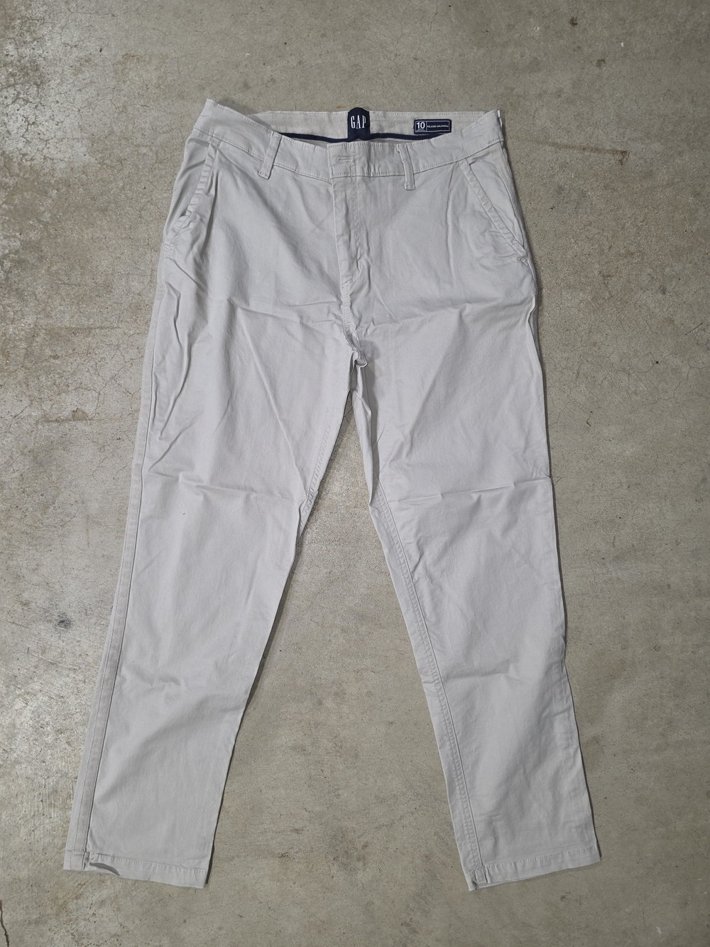 GAP Relaxed Girlfriend Chino Pants Women’s 10 Beige Khaki